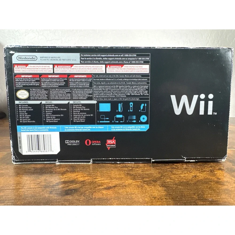 Nintendo Wii RVL-101 Black Console Bundle with Wii Sports & Resort Boxed